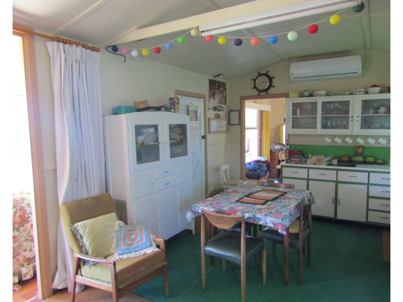 22 Davey Road, Rogues Point SA 5571