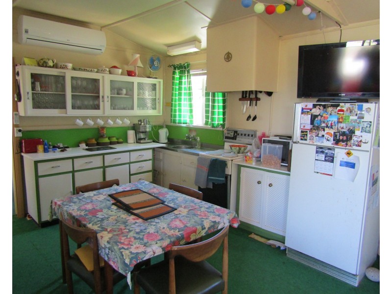 22 Davey Road, Rogues Point SA 5571