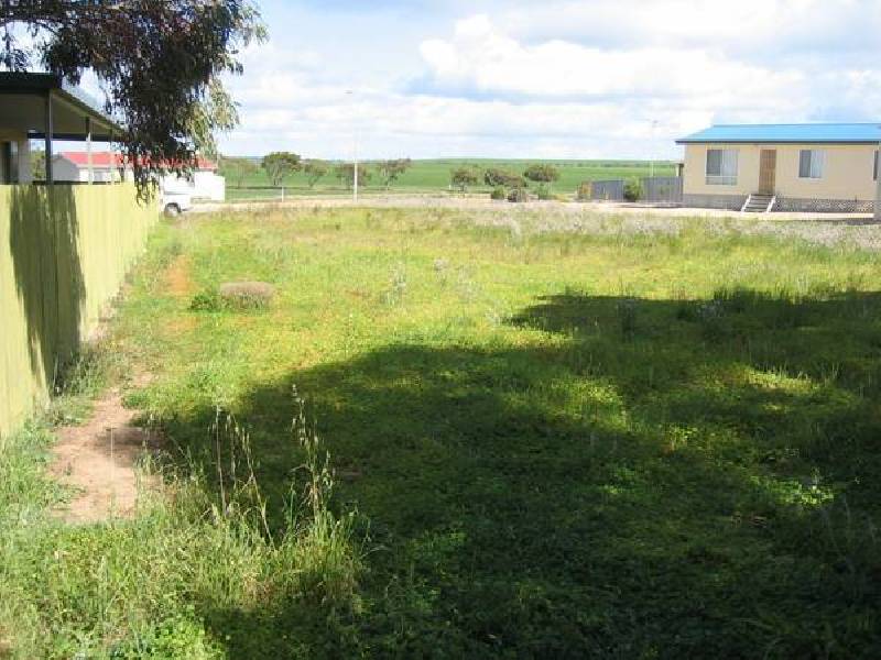 242 Douglas Court, Tiddy Widdy Beach SA 5571