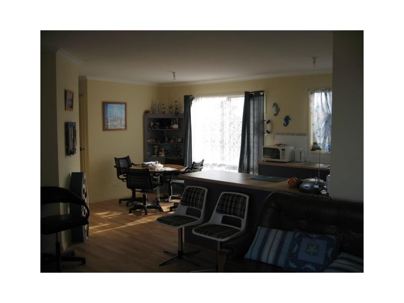 20 Barton Road, Tiddy Widdy Beach SA 5571