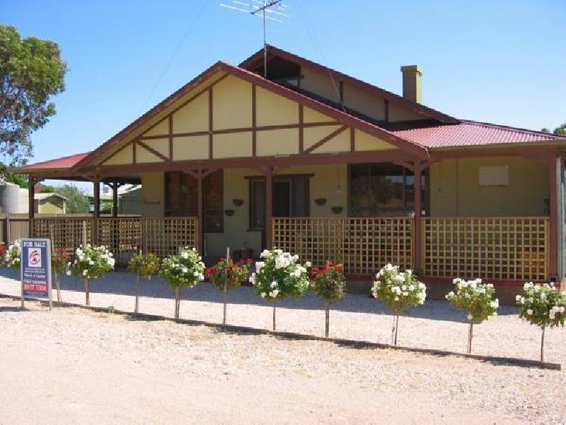24 Wells Terrace, Price SA 5570