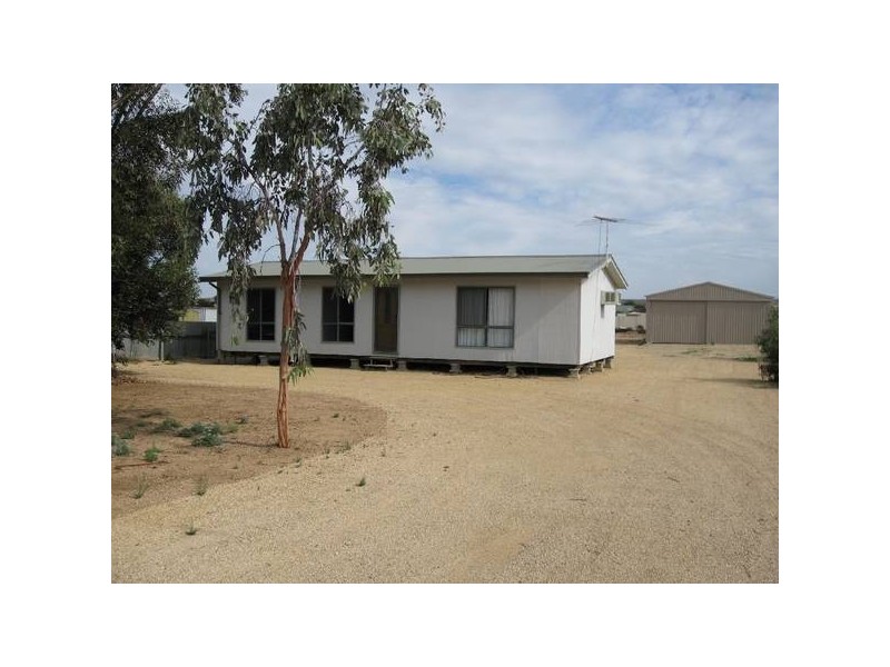 5 Kulpara Street, Port Clinton SA 5570