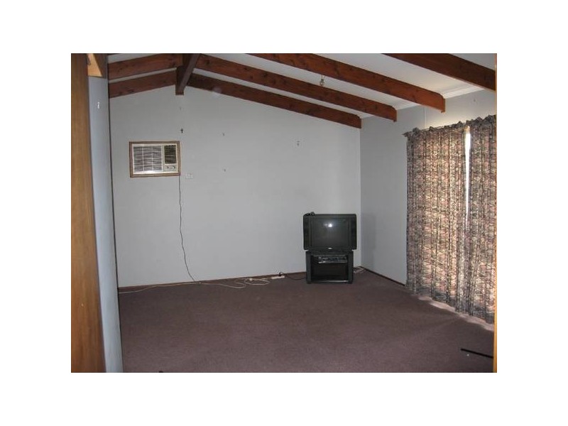 5 Kulpara Street, Port Clinton SA 5570