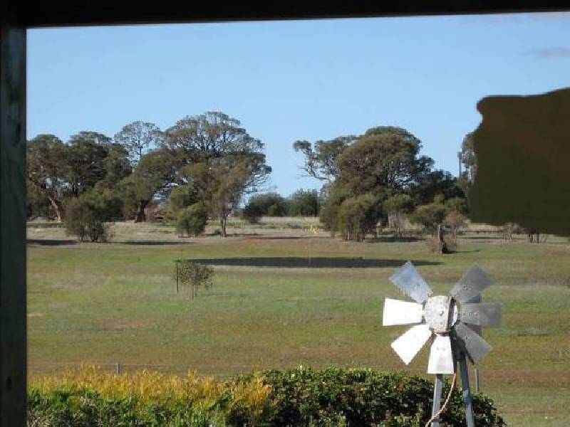 18 East Terrace, Curramulka SA 5580