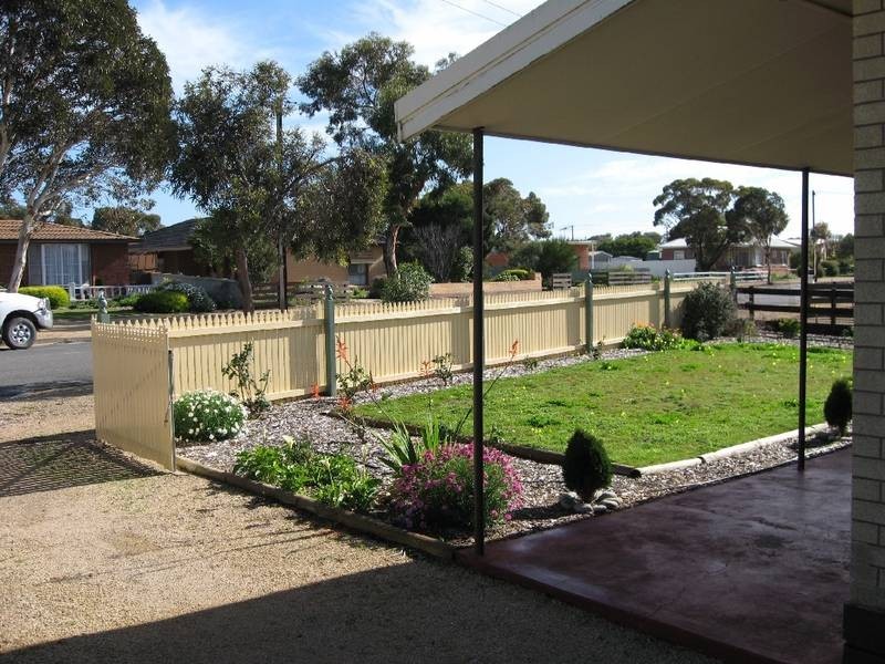 6 Bridge Road, Ardrossan SA 5571