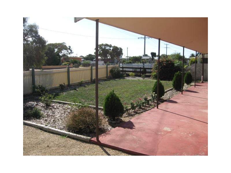 6 Bridge Road, Ardrossan SA 5571