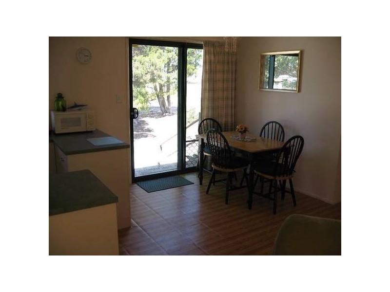 67 Main Street, Pine Point SA 5571