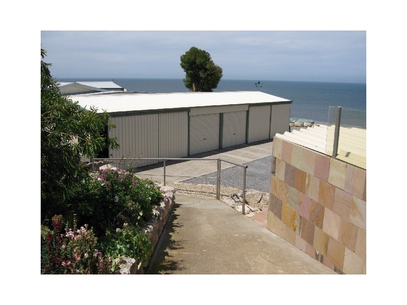 13-17 Victory Crescent, Pine Point SA 5571