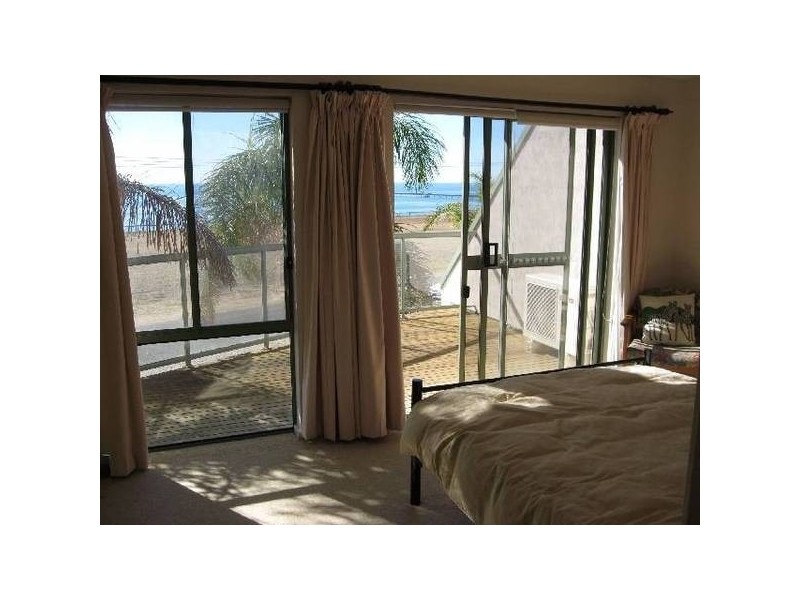 2/6 Rowe Terrace, Ardrossan SA 5571