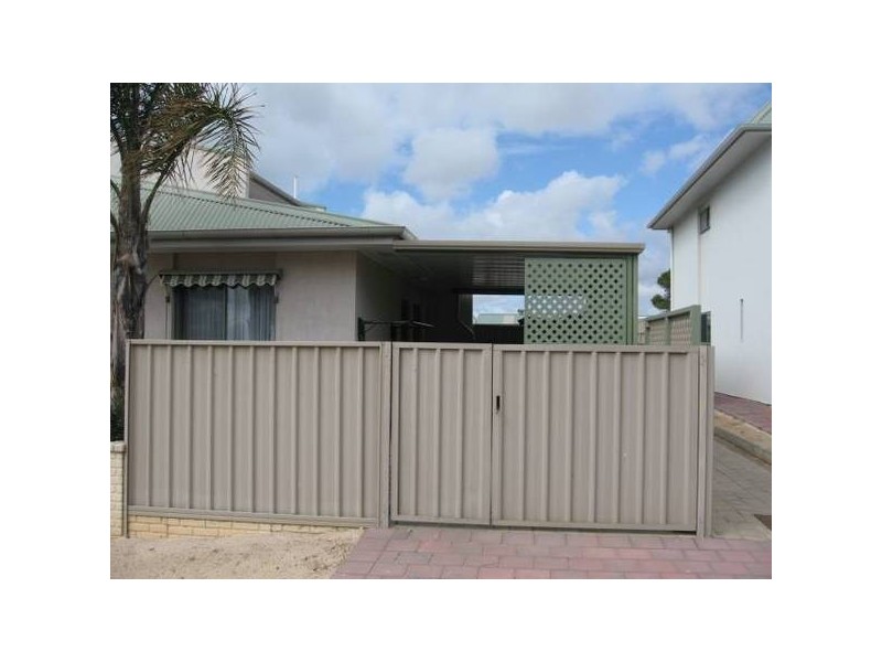 5/6 Rowe Terrace, Ardrossan SA 5571