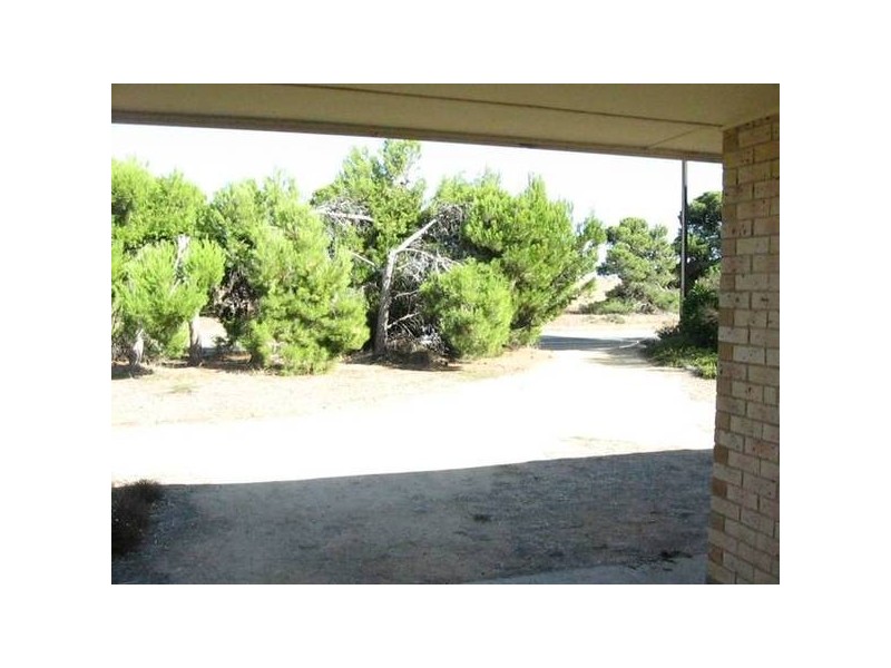 31-35 Main Coast Road, Pine Point SA 5571