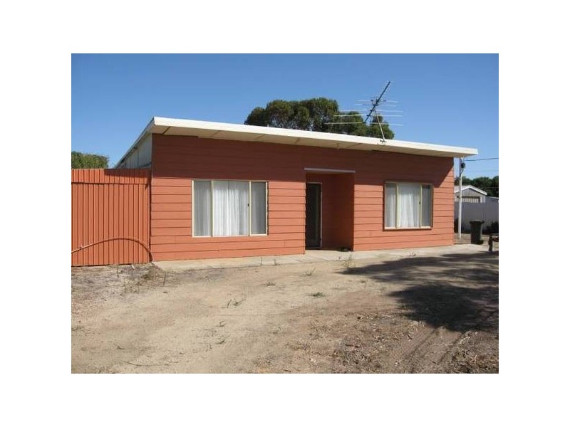 7 Bridge Road, Ardrossan SA 5571