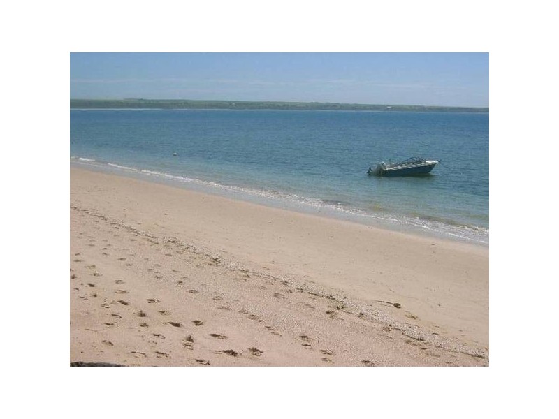 128 Black Point Drive, Black Point SA 5571