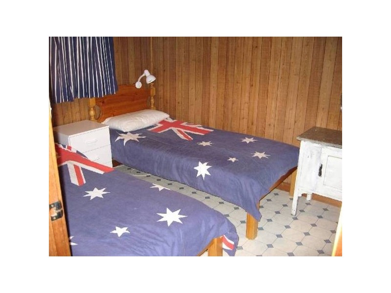 128 Black Point Drive, Black Point SA 5571