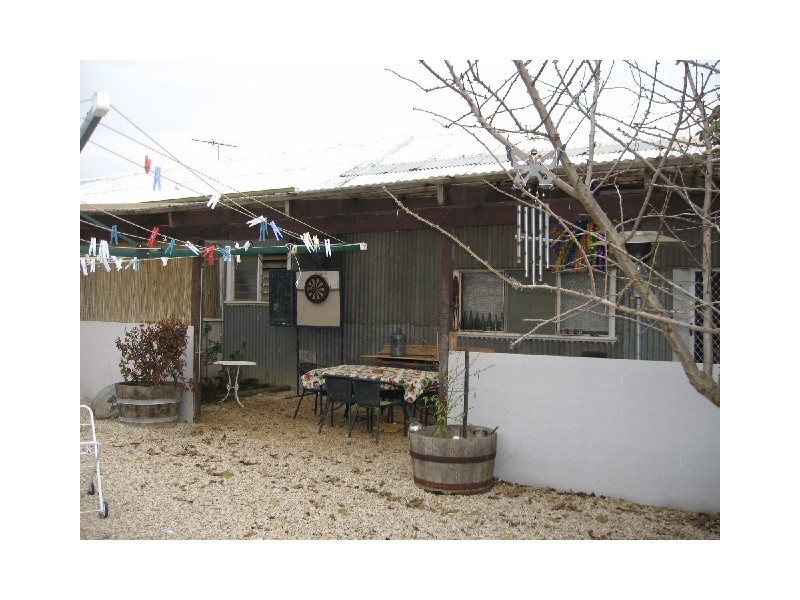 13-15 Alice Street, Maitland SA 5573