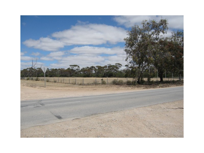 s476 Gardiner Street, Price SA 5570