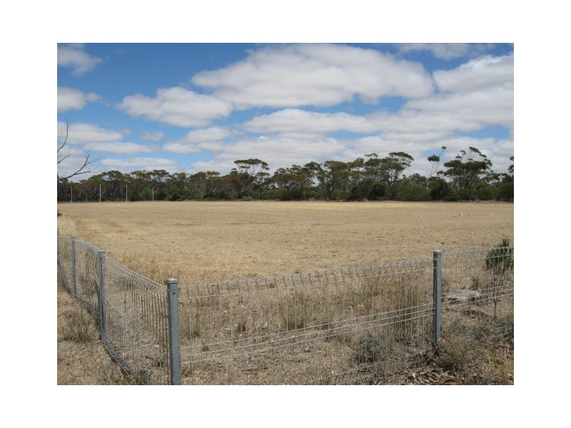 s476 Gardiner Street, Price SA 5570