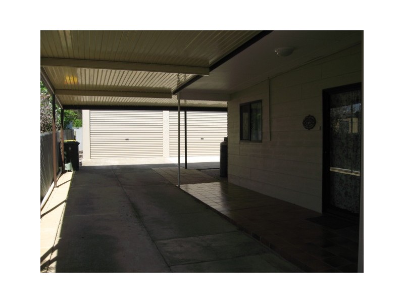 4 Wardang Avenue, Maitland SA 5573
