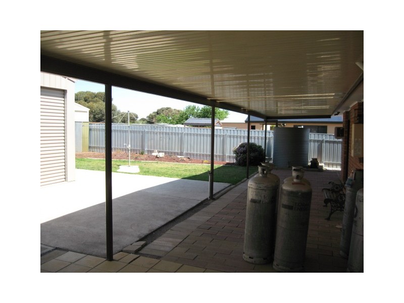 4 Wardang Avenue, Maitland SA 5573