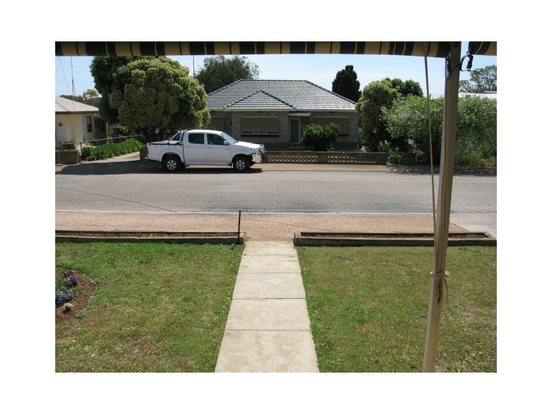 4 Wardang Avenue, Maitland SA 5573
