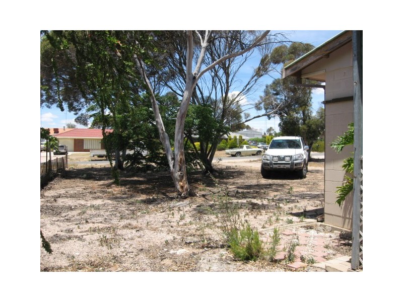 11 Snell Avenue, Port Hughes SA 5558