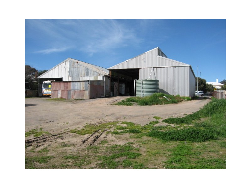 58-62 Robert Street, Maitland SA 5573