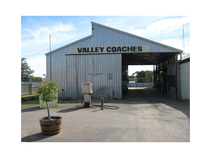 58-62 Robert Street, Maitland SA 5573