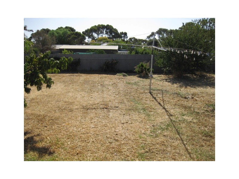 34 Caroline Street, Maitland SA 5573