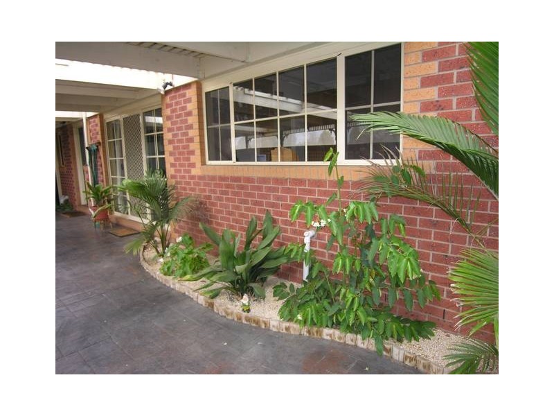 11 Richard Drive, Lara VIC 3212