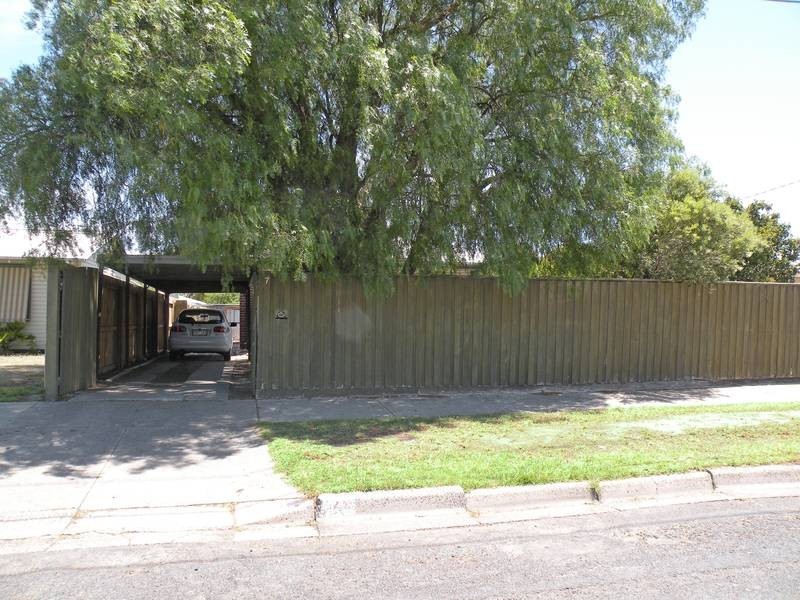 7 Wisteria Grove, Norlane VIC 3214