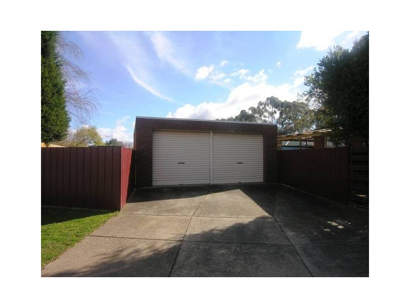 2 Jania Street, Lara VIC 3212