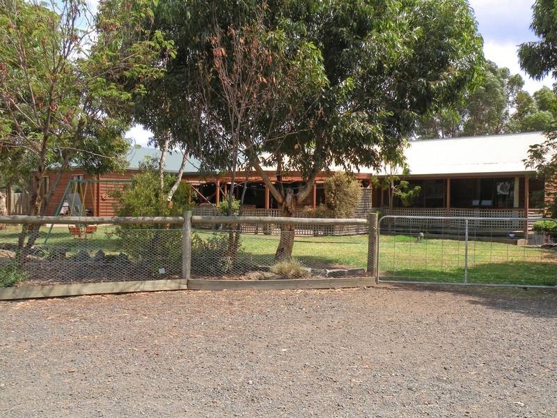 40 West Gateway, Lara VIC 3212