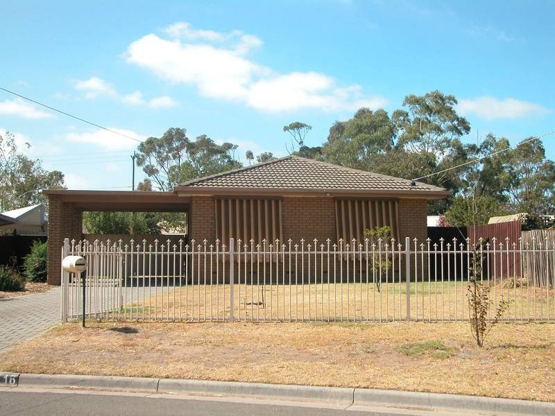 16 Swan St, Lara VIC 3212