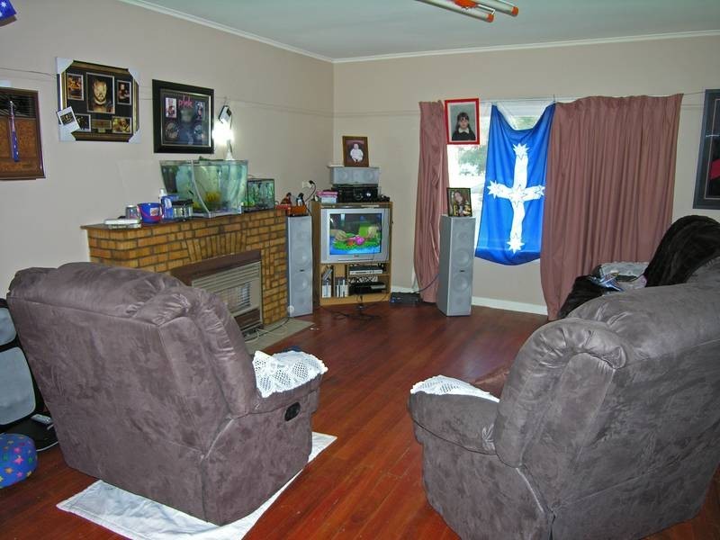 16 Station Lake Road, Lara VIC 3212