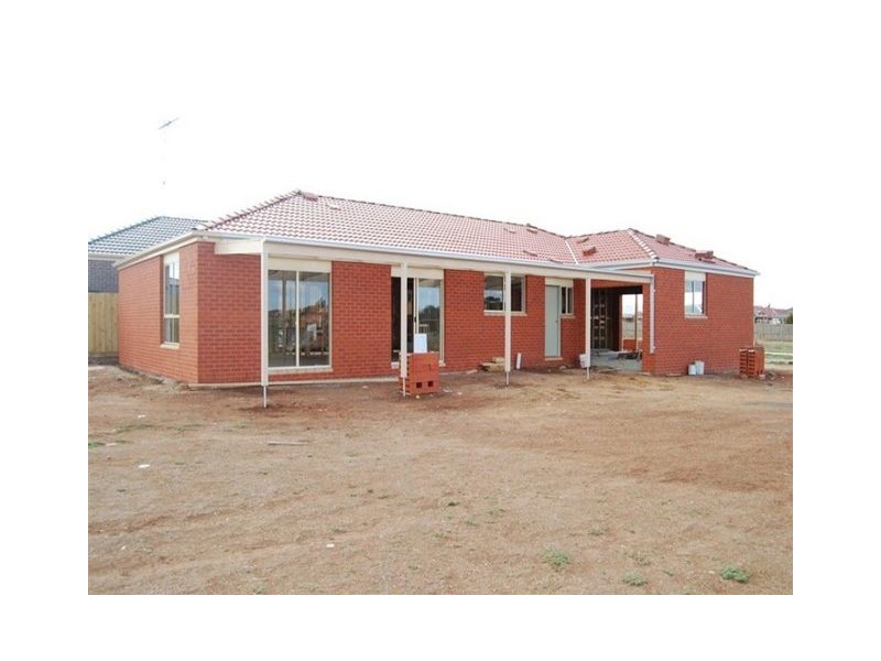 18 Citius Close, Lara VIC 3212