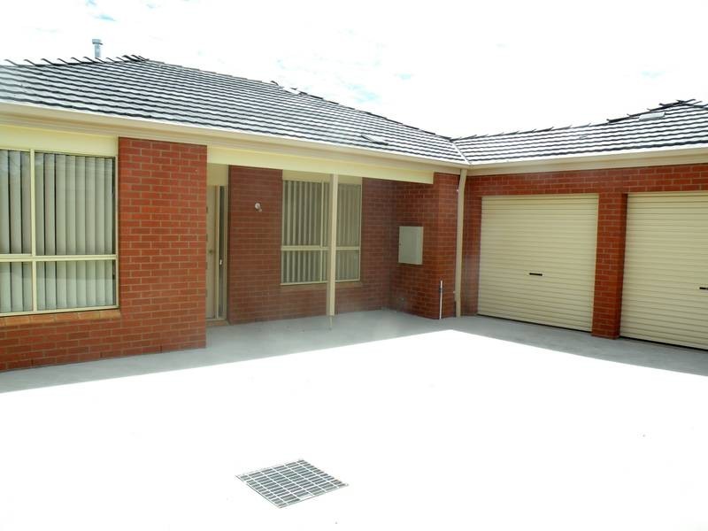 2/3 Dunloe Avenue, Norlane VIC 3214