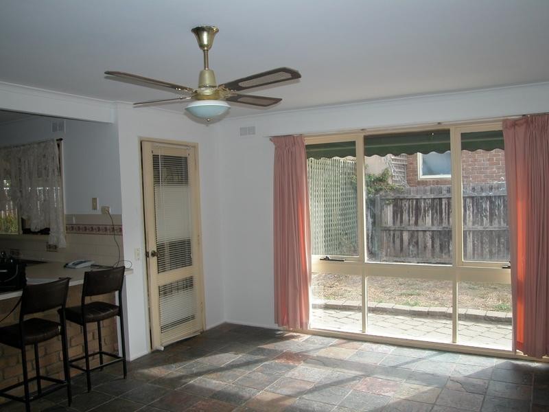 1 Henderson Drive, Lara VIC 3212