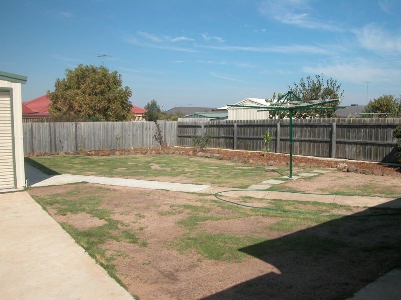 25 Sparrow Court, Lara VIC 3212