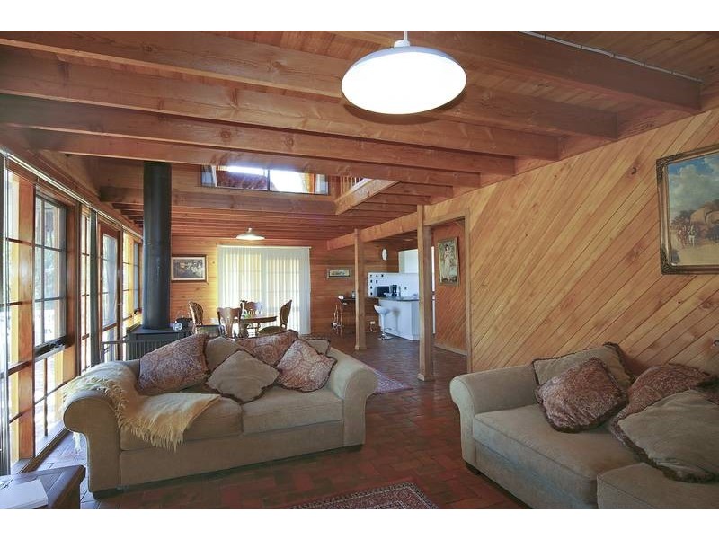 25 Brownes Road, Anakie VIC 3221