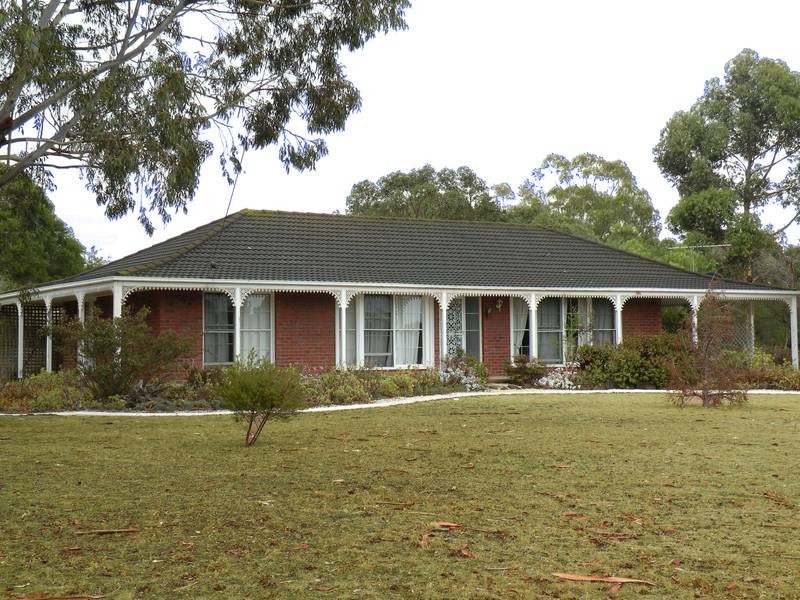 85 Manzeene Avenue, Lara VIC 3212