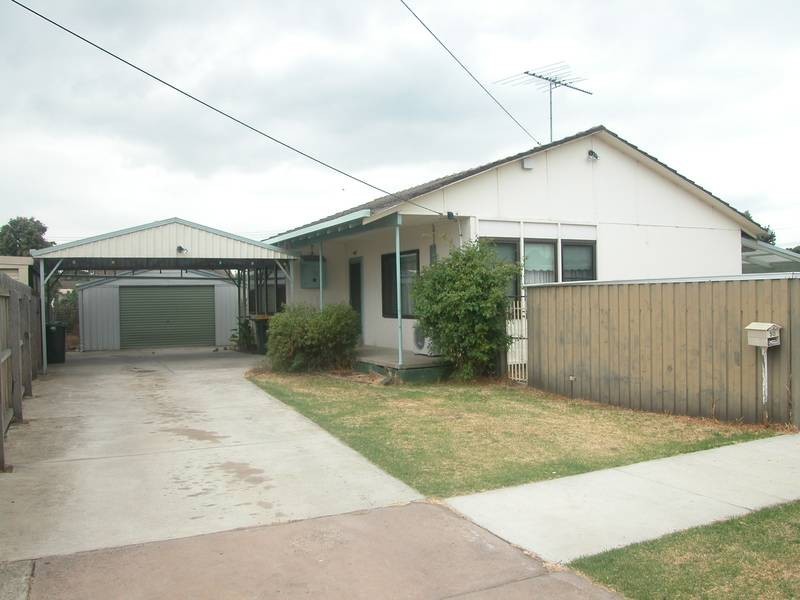 30 Georgia Grove, Corio VIC 3214