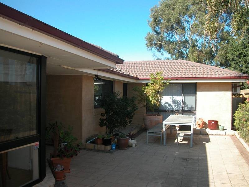 53 Smeaton Close, Lara VIC 3212