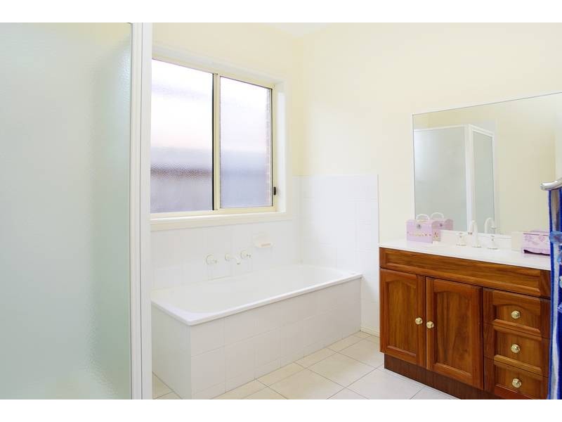 14 Francis Court, Lara VIC 3212