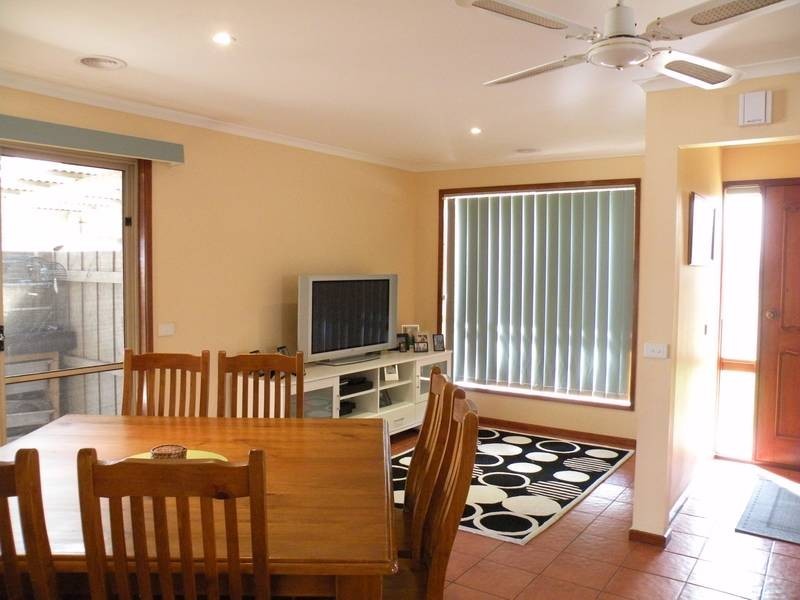 4 Grange Court, Cloverdale, Corio VIC 3214
