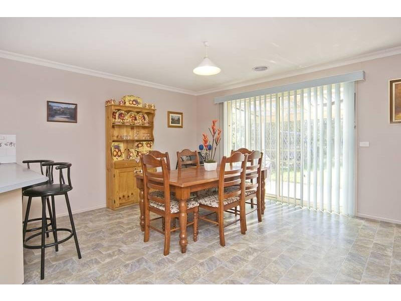 9 Stephenson Street, Lara VIC 3212