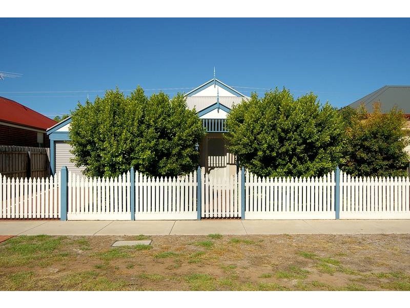 6 Francis Court, Lara VIC 3212