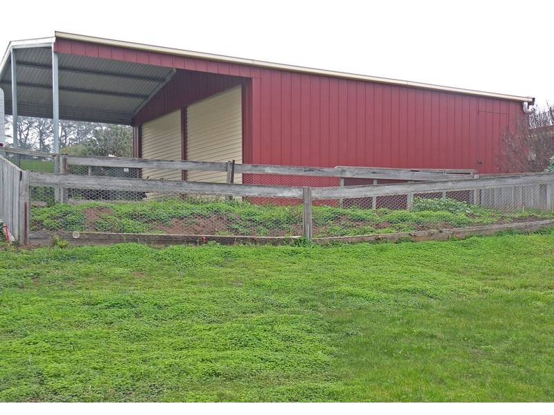 265 Elcho Rd, Lara VIC 3212