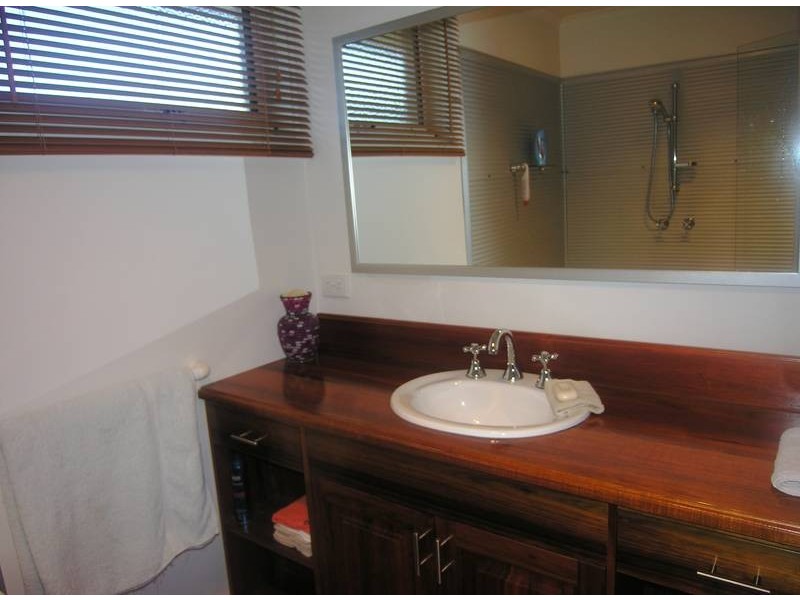 8 Cheshire Street, Corio VIC 3214