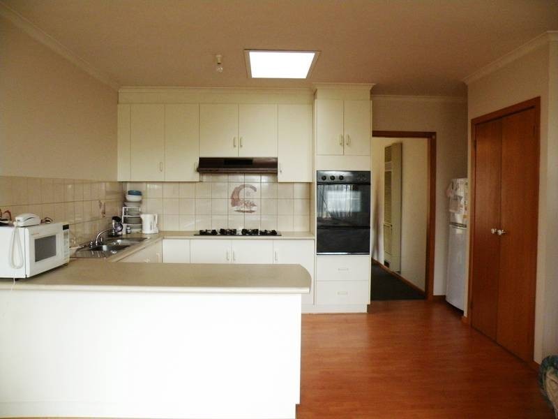 16 Moran Place, Norlane VIC 3214