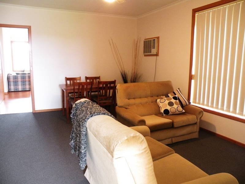 16 Moran Place, Norlane VIC 3214